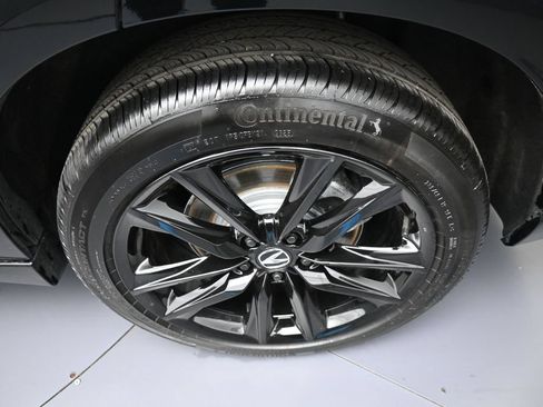 Certified 2025 Acura ADX A-Spec AWD/4WD image 15