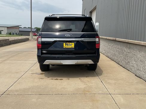 Used 2021 Ford Expedition Platinum image 5
