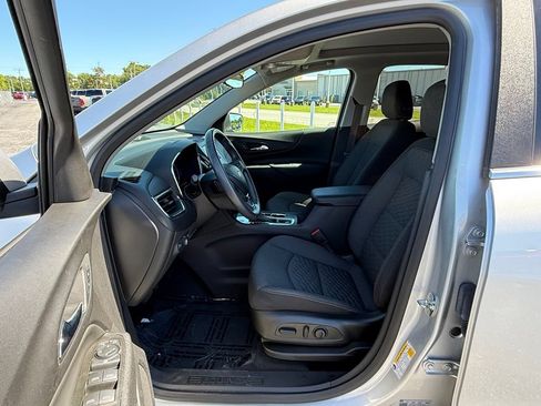 Used 2021 Chevrolet Equinox LT FWD image 14