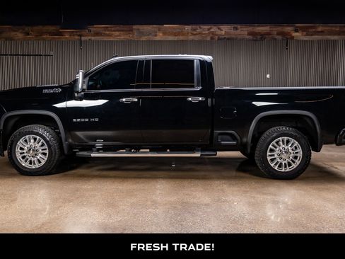 Used 2021 Chevrolet Silverado 2500 High Country image 5