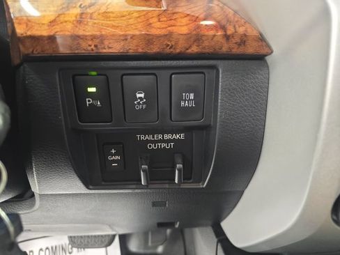 Used 2018 Toyota Tundra 1794 Edition AWD/4WD image 29
