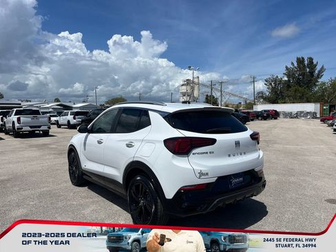 New 2026 Buick Encore GX Sport Touring image 5