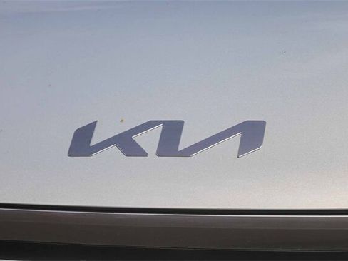New 2026 Kia EV9 Light image 5