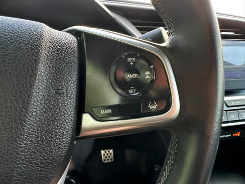 Used 2020 Honda Civic Sport image 29