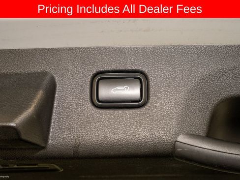Used 2023 Kia Sportage X-Line w/ X-Line Premium Package AWD/4WD image 6