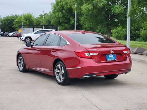 Used 2018 Honda Accord EX image 7