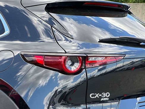 Used 2023 MAZDA CX-30 AWD 2.5 S w/ Select Package image 9