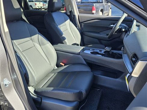 New 2026 Nissan Rogue SV image 16