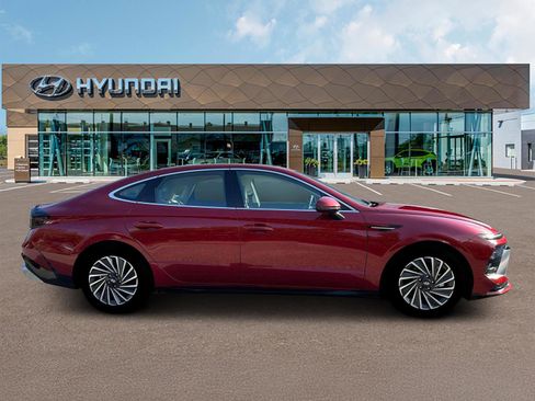 New 2026 Hyundai Sonata SEL FWD image 9