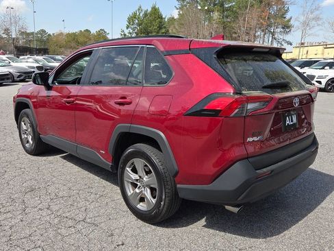 Used 2025 Toyota RAV4 LE image 10