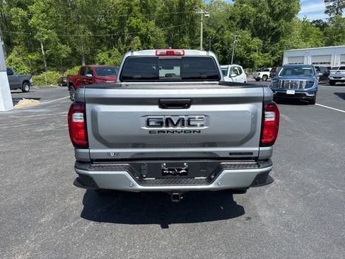 New 2026 GMC Canyon Elevation w/ Convenience Package image 19