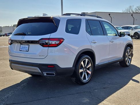 Certified 2025 Honda Pilot Elite image 5