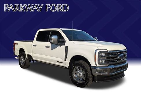 Used 2023 Ford F250 Lariat w/ Lariat Ultimate Package image 3