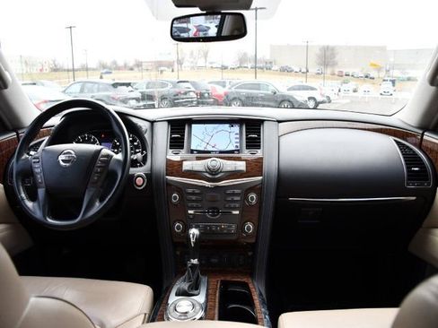 Used 2018 Nissan Armada SL w/ Premium Package image 19