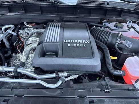 New 2026 GMC Sierra 1500 SLE w/ Preferred Package AWD/4WD image 30