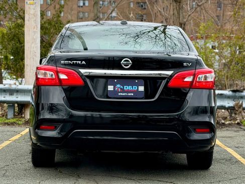 Used 2017 Nissan Sentra SV FWD image 4