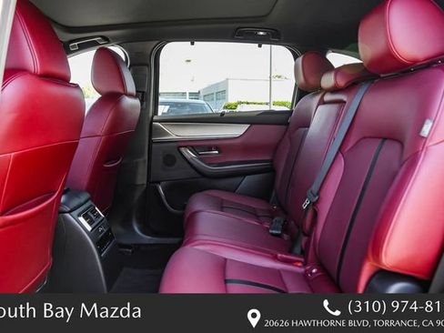 Certified 2025 MAZDA CX-70 Plug-In Hybrid w/ Premium Plus AWD/4WD image 18