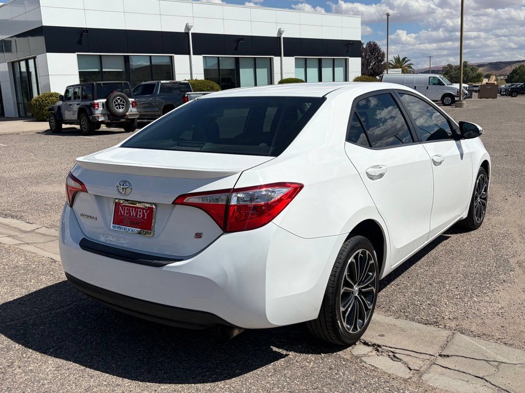 Used 2015 Toyota Corolla S FWD image 5