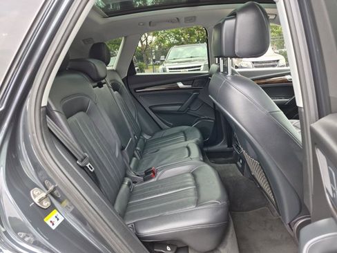 Used 2018 Audi Q5 2.0T Premium Plus AWD/4WD image 19