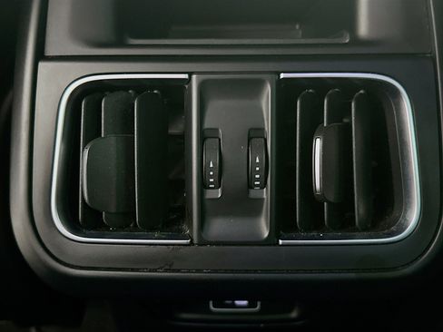 Used 2024 Maserati Grecale GT image 26