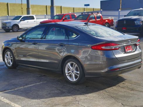 Used 2018 Ford Fusion S image 13