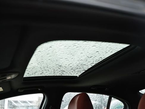 New 2026 Genesis G70 3.3T Sport Prestige image 22