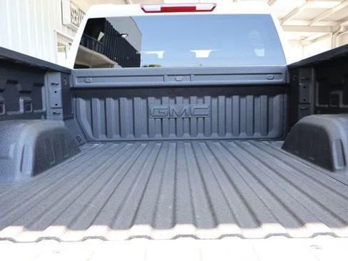 New 2026 GMC Sierra 1500 Elevation w/ LPO, Elevation Black Package image 20