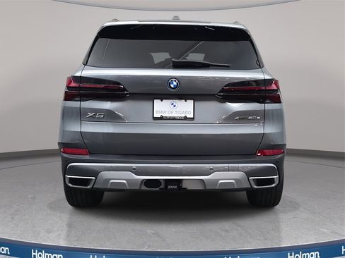 Used 2024 BMW X5 xDrive50e w/ Premium Package image 7