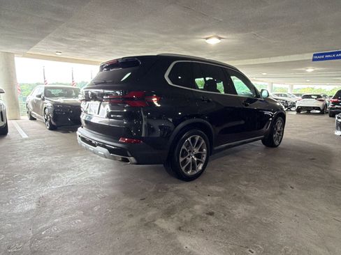 Certified 2024 BMW X5 sDrive40i w/ Parking Assistance Package RWD image 7