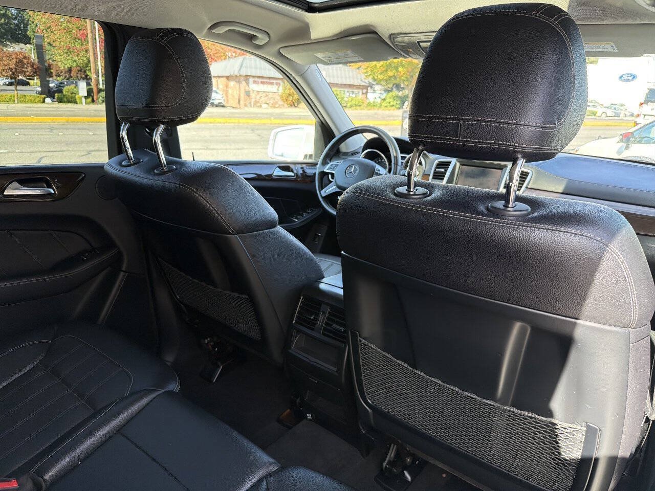 Used 2015 Mercedes-Benz GL 450 4MATIC image 23