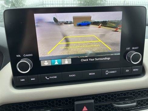 Used 2025 Honda HR-V LX image 23