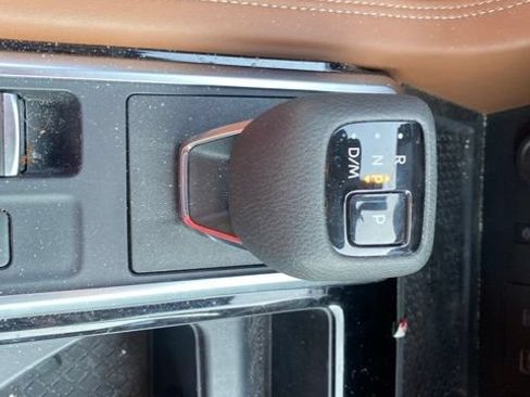 Used 2023 Nissan Pathfinder Platinum AWD/4WD image 21