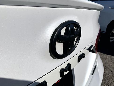 Used 2021 Toyota Camry XSE FWD image 31
