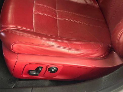 Used 2018 Maserati Ghibli S GranSport image 42