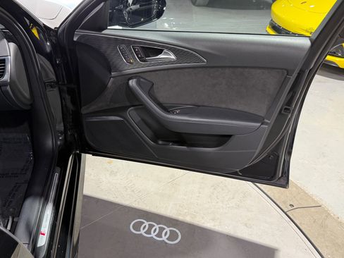 Used 2018 Audi S6 Prestige w/ Prestige Package image 44