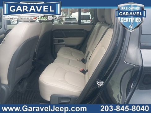 Used 2024 Land Rover Defender 130 S image 10