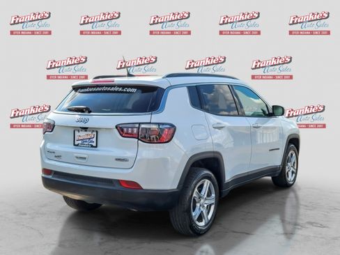 Used 2023 Jeep Compass Latitude AWD/4WD image 5