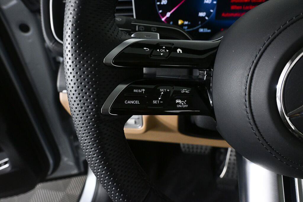 Certified 2026 Mercedes-Benz GLS 450 4MATIC image 18