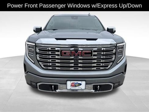 Certified 2025 GMC Sierra 1500 Denali w/ Technology Package AWD/4WD image 10