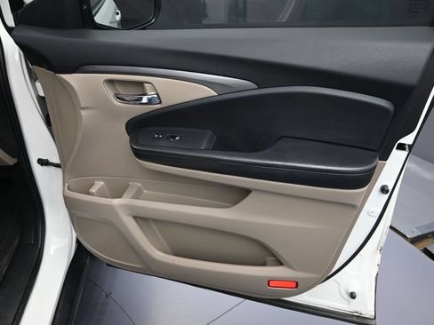 Used 2016 Honda Pilot EX-L image 38