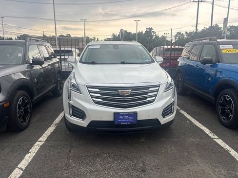 Used 2018 Cadillac XT5 Luxury w/ Driver Awareness Package AWD/4WD image 1