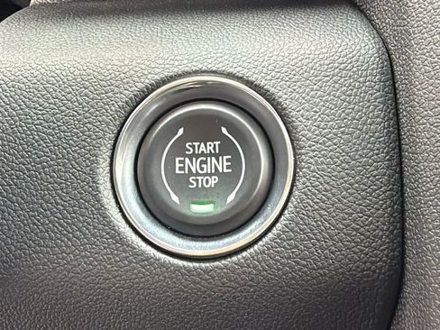 New 2026 GMC Acadia Denali w/ Super Cruise Package image 21