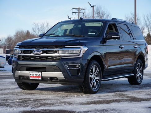 Used 2022 Ford Expedition Limited image 7