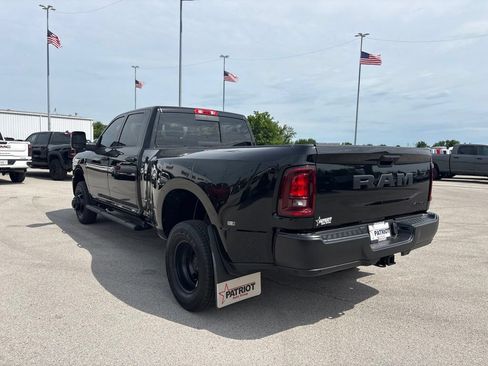 New 2026 RAM 3500 Tradesman AWD/4WD image 12