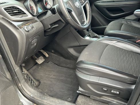 Used 2016 Buick Encore SUV image 9