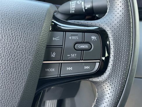 Used 2023 Toyota Mirai XLE image 9