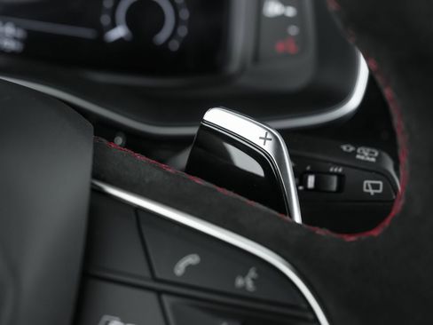 New 2026 Audi RS Q8 performance image 40