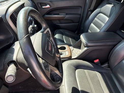 Used 2018 GMC Canyon Denali AWD/4WD image 13