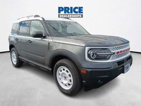 New 2025 Ford Bronco Sport Heritage w/ Convenience Package AWD/4WD image 1