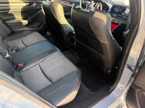 Used 2022 Honda Accord Sport image 11